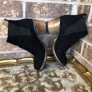 Stylish Black Ankle Boots